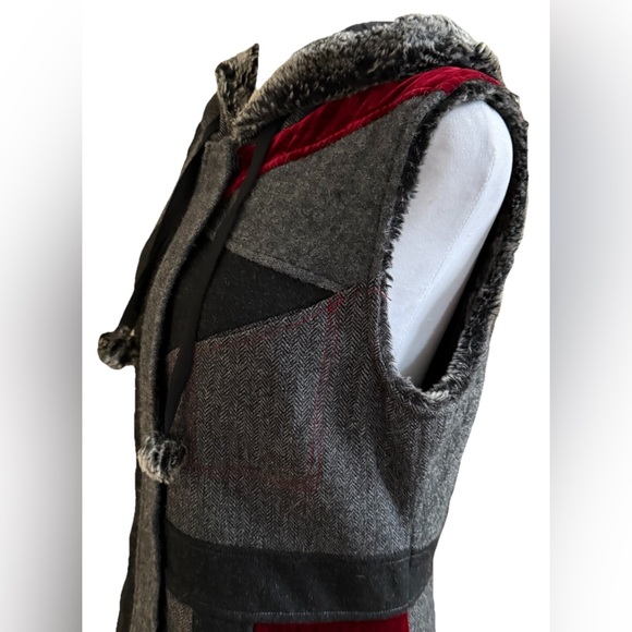 CoVelo Art To Wear Boiled Wool + Fur Mid Length Dark Gray Hoodie Vest Medium - Picture 11 of 12